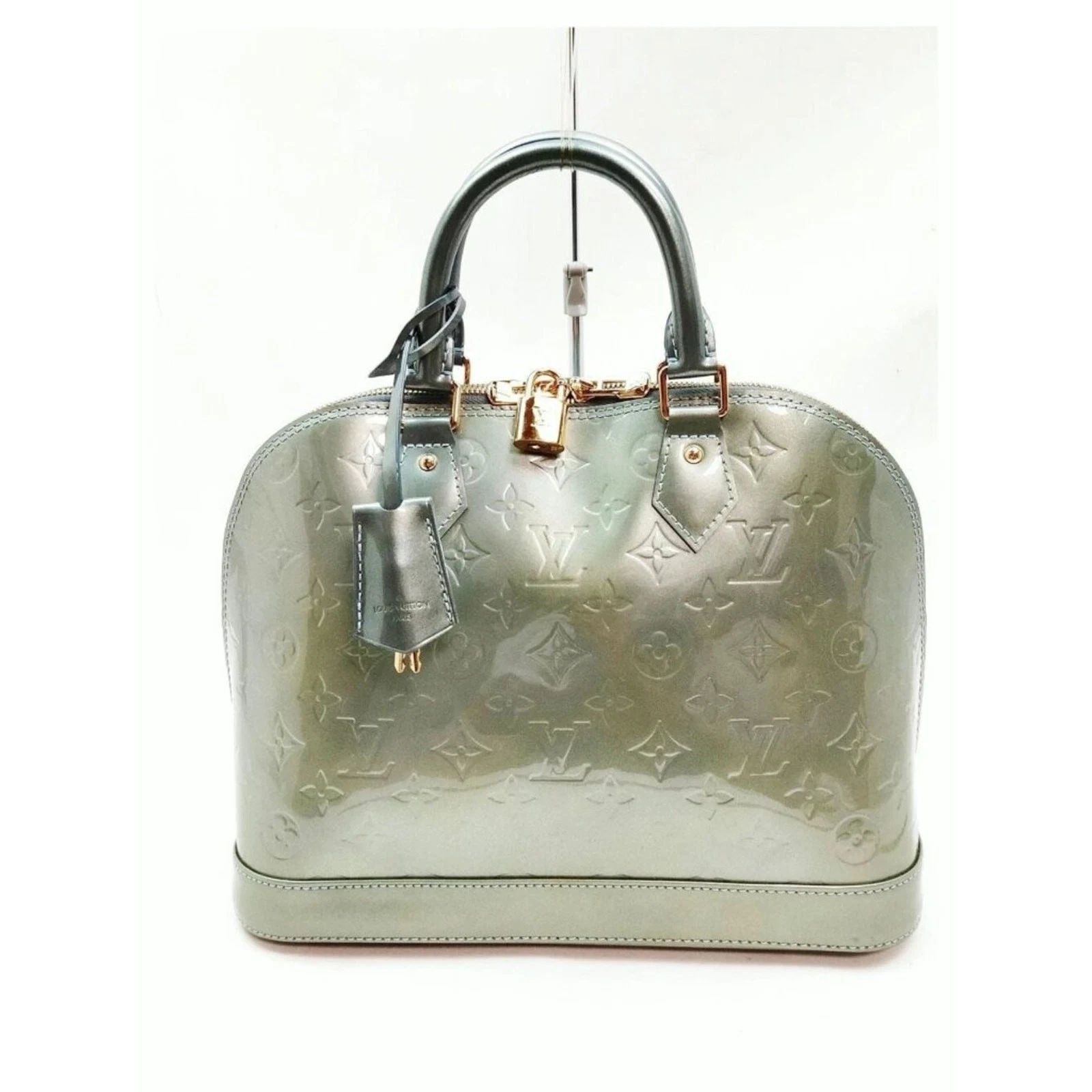 Louis Vuitton Authentic Louis Vuitton Alma PM Vernis Leather Green LV Satchel Handbag — photo 2