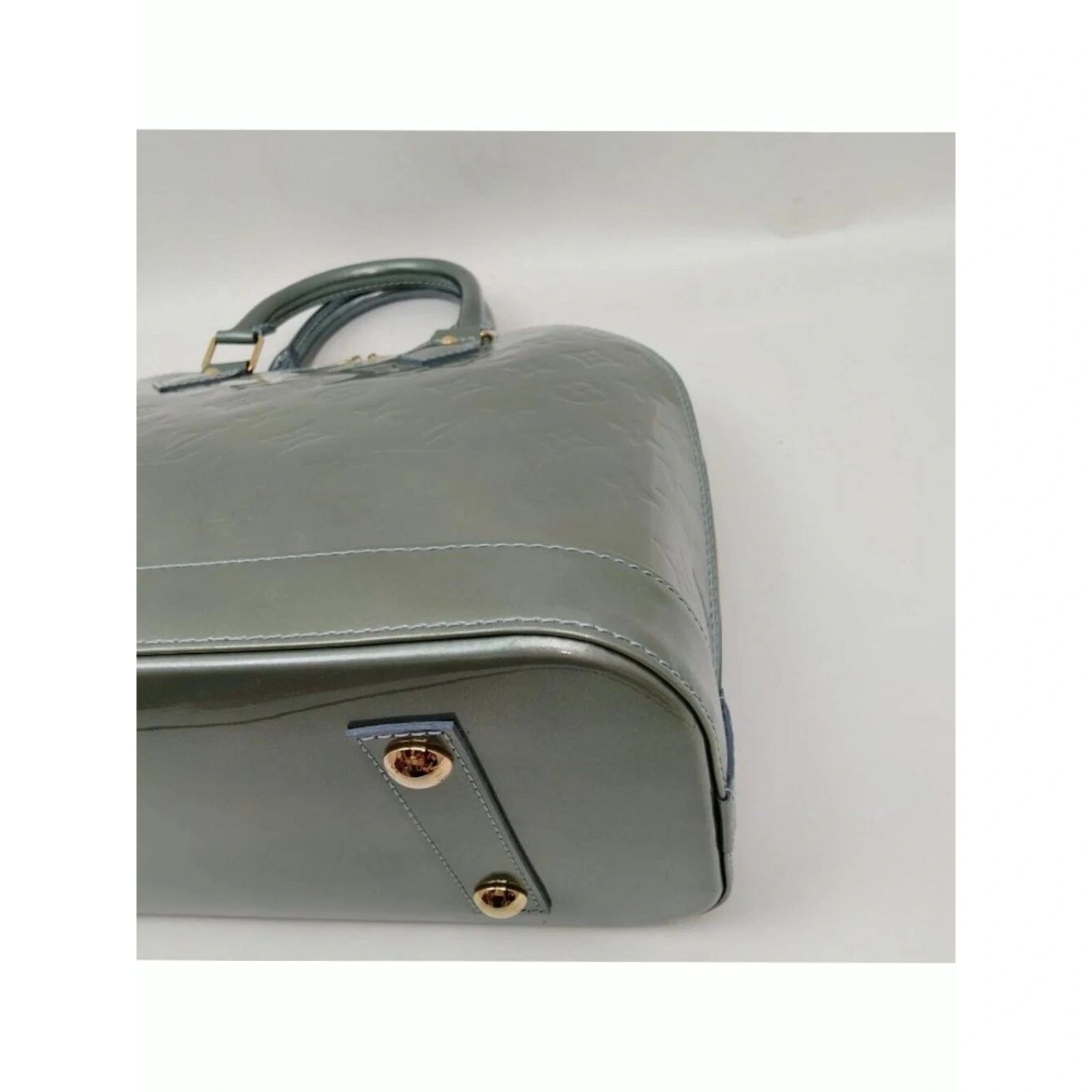 Louis Vuitton Authentic Louis Vuitton Alma PM Vernis Leather Green LV Satchel Handbag — photo 6