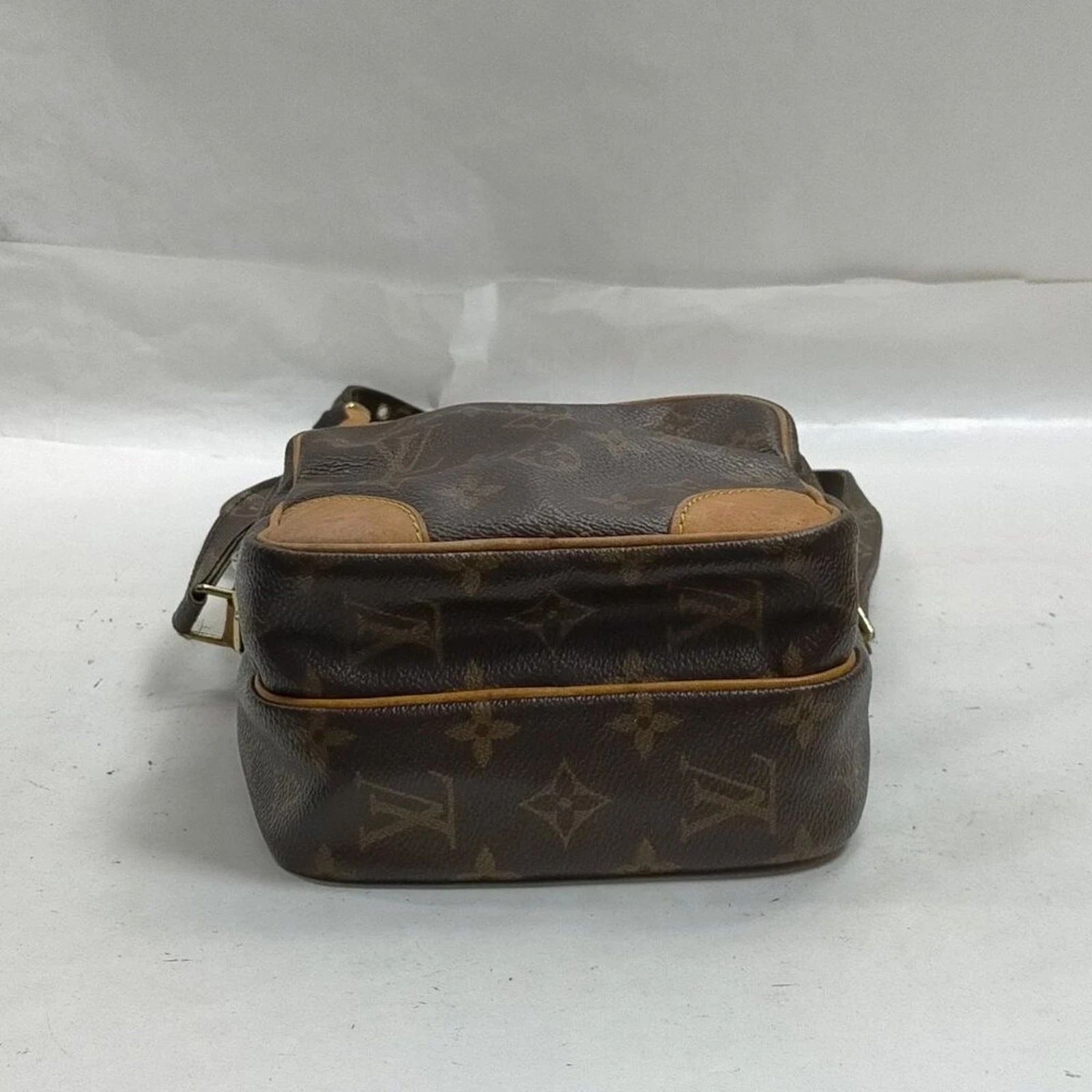 Louis Vuitton Authentic Louis Vuitton Amazon Brown Monogram Crossbody Bag — photo 5