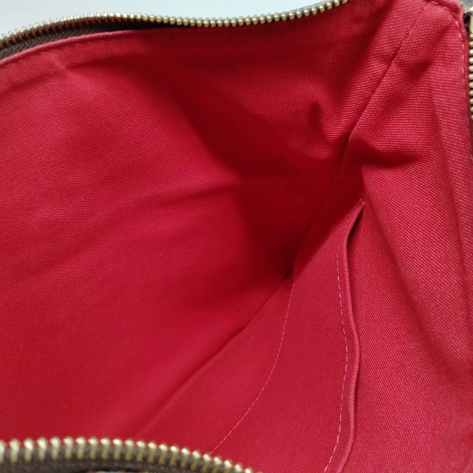 Louis Vuitton Bloomsbury PM Damier Ebene Crossbody Bag — photo 9