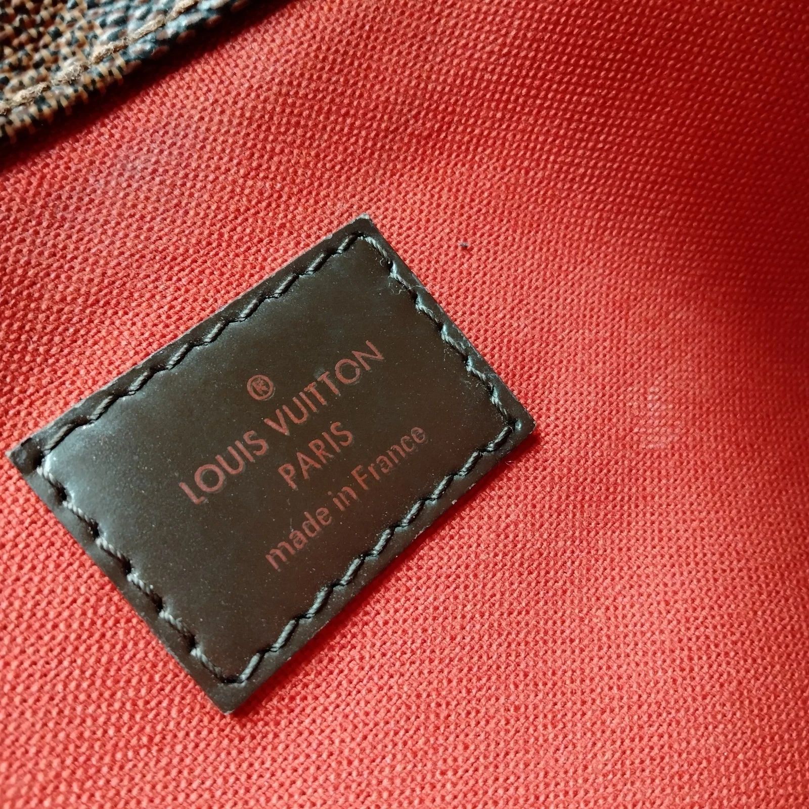 Louis Vuitton Bloomsbury PM Damier Ebene Crossbody Bag — photo 10