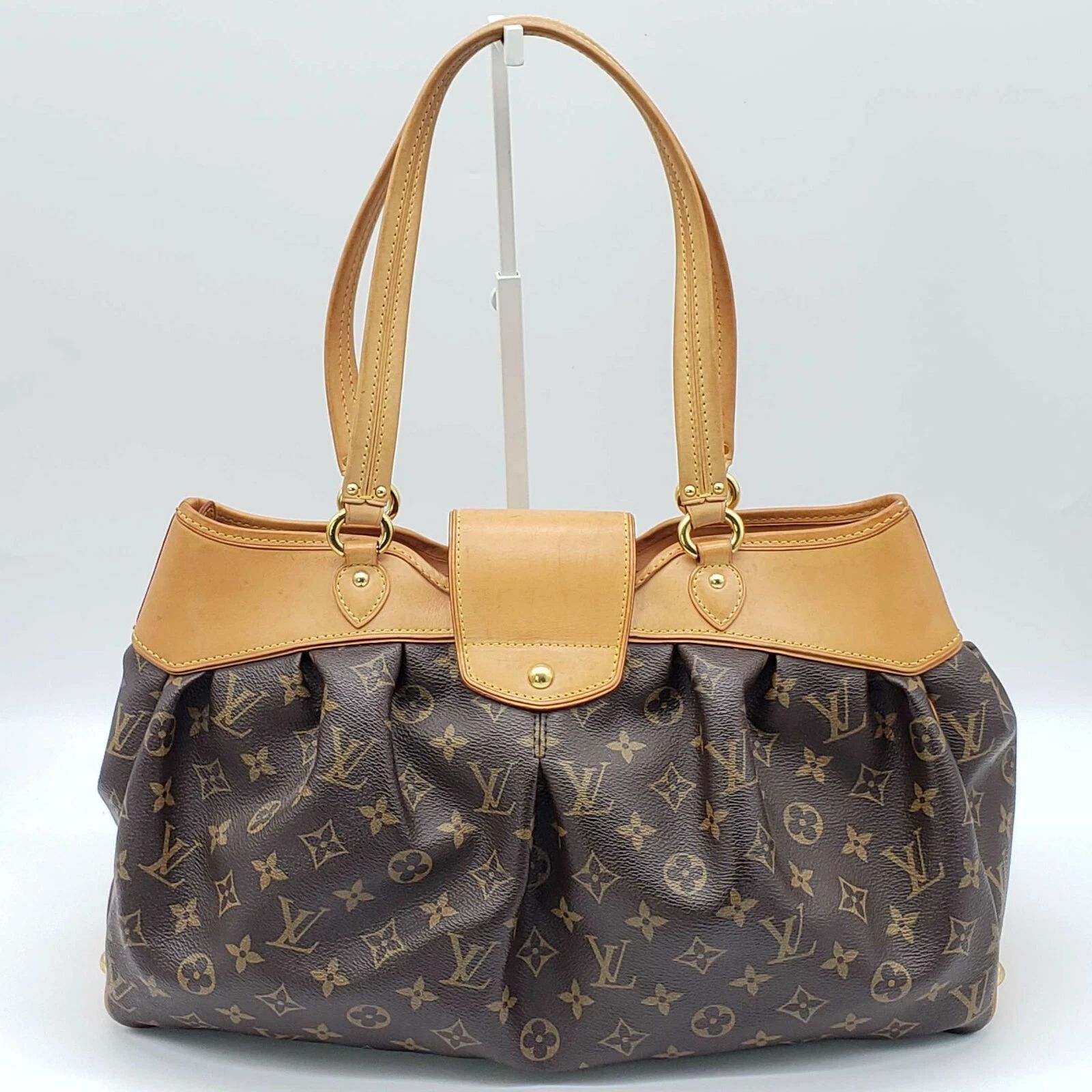 Louis Vuitton Boetie MM Monogram Shoulder Bag — photo 3