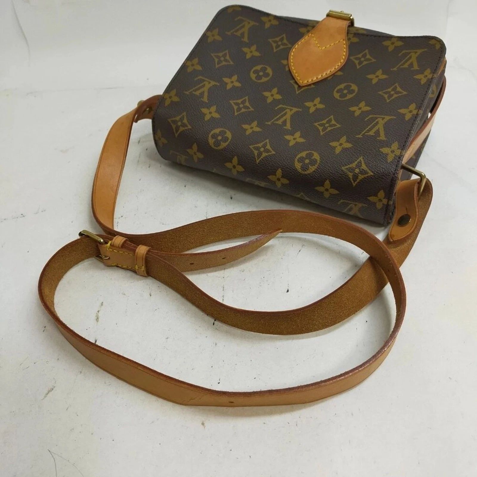 Louis Vuitton Cartouchiere MM Monogram Shoulder Bag — photo 5