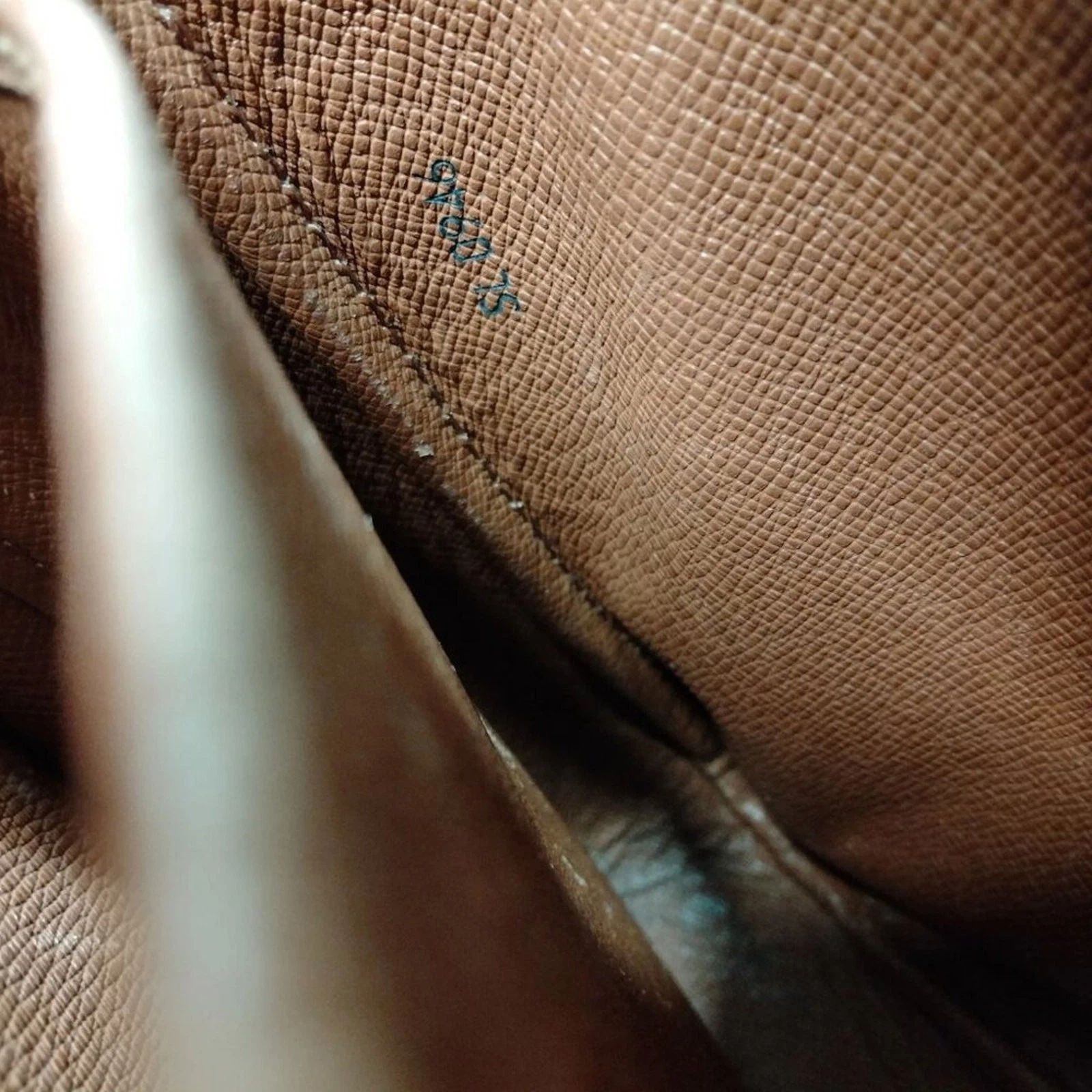 Louis Vuitton Cartouchière MM Monogram Crossbody Bag — photo 9