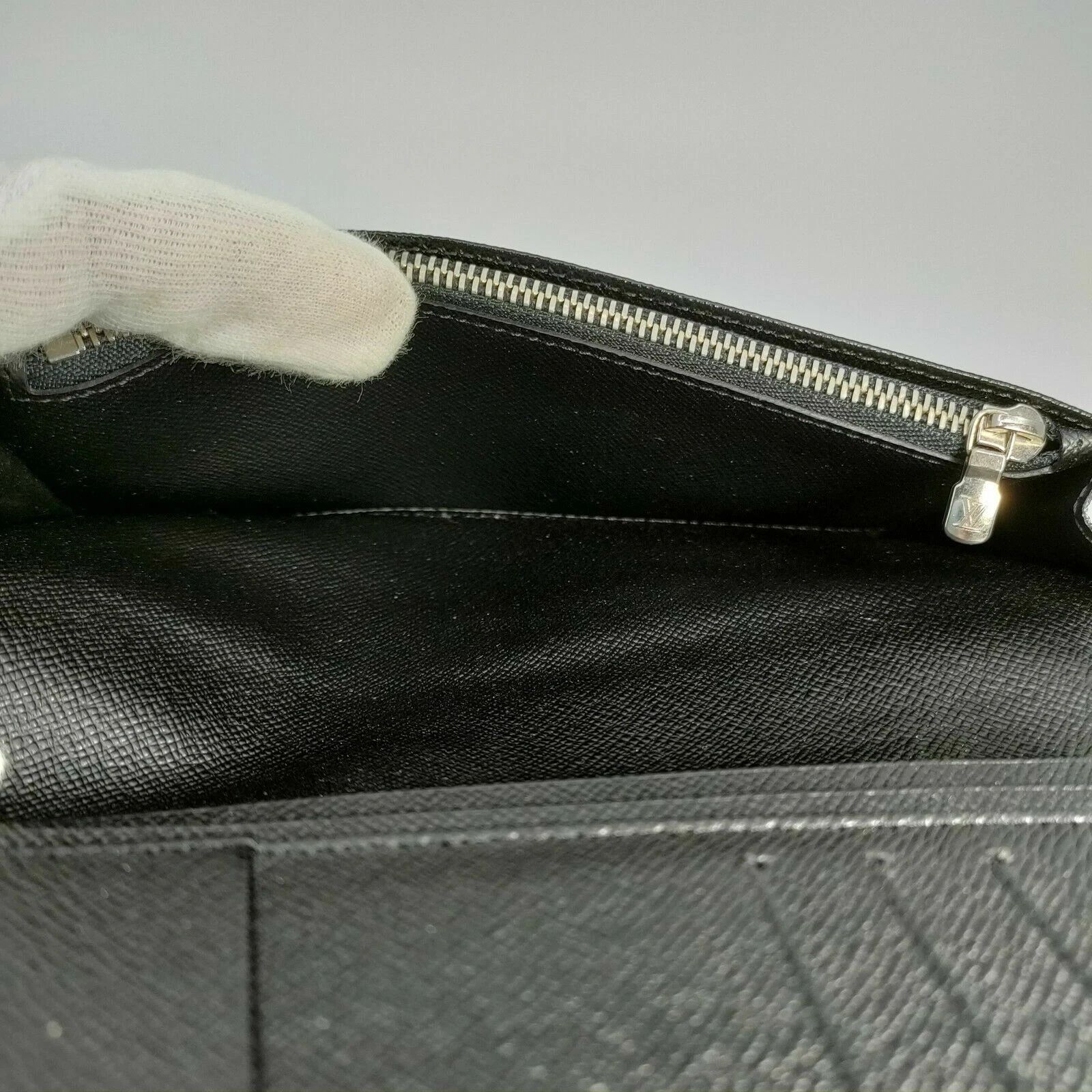 Louis Vuitton Damier Graphite Portefeuille Brazza Wallet — photo 7