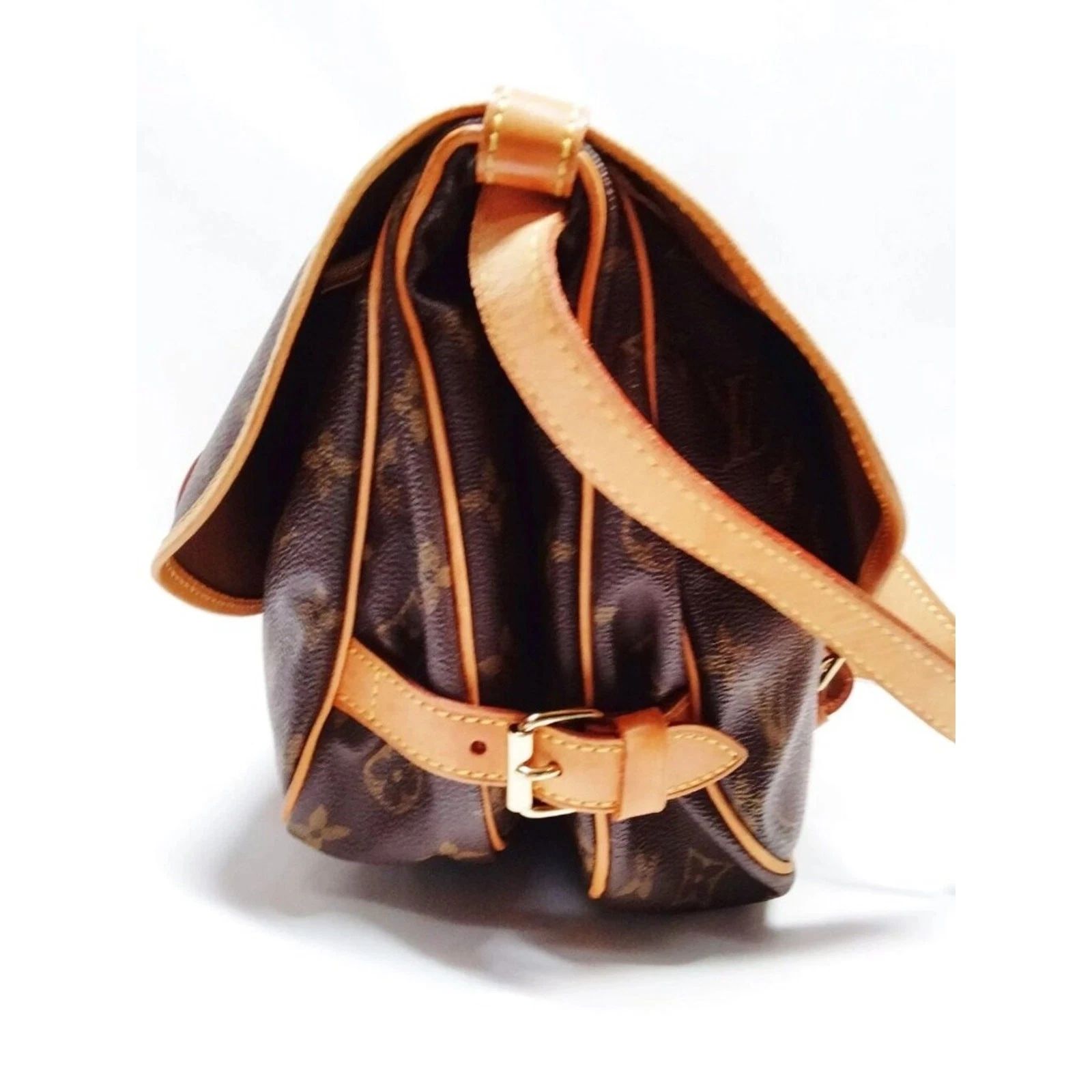 Louis Vuitton Saumur 30 Monogram Crossbody Saddle Bag LV Messenger — photo 4