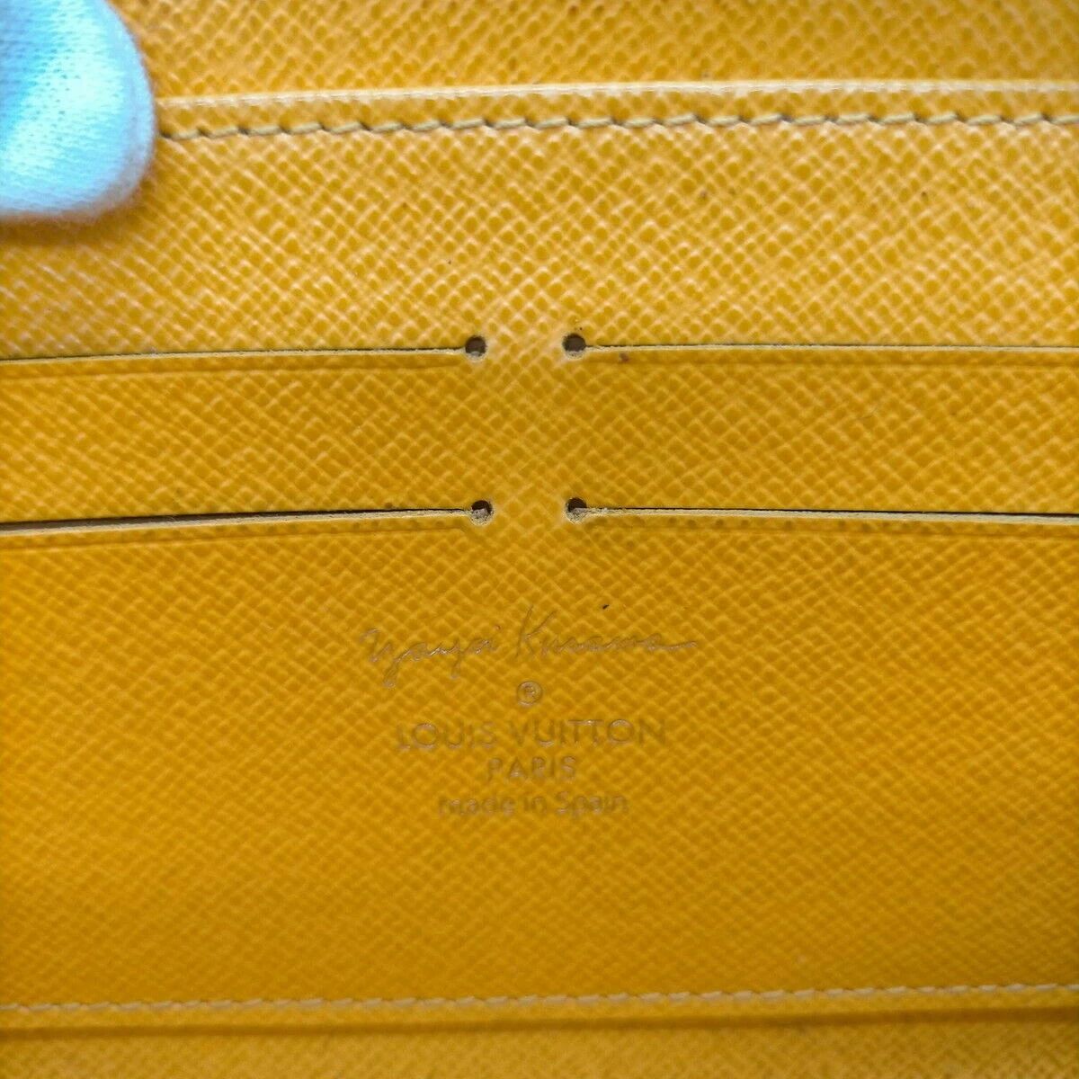 Louis Vuitton Yayoi Kusama Zippy Wallet Yellow Monogram Dots — photo 10