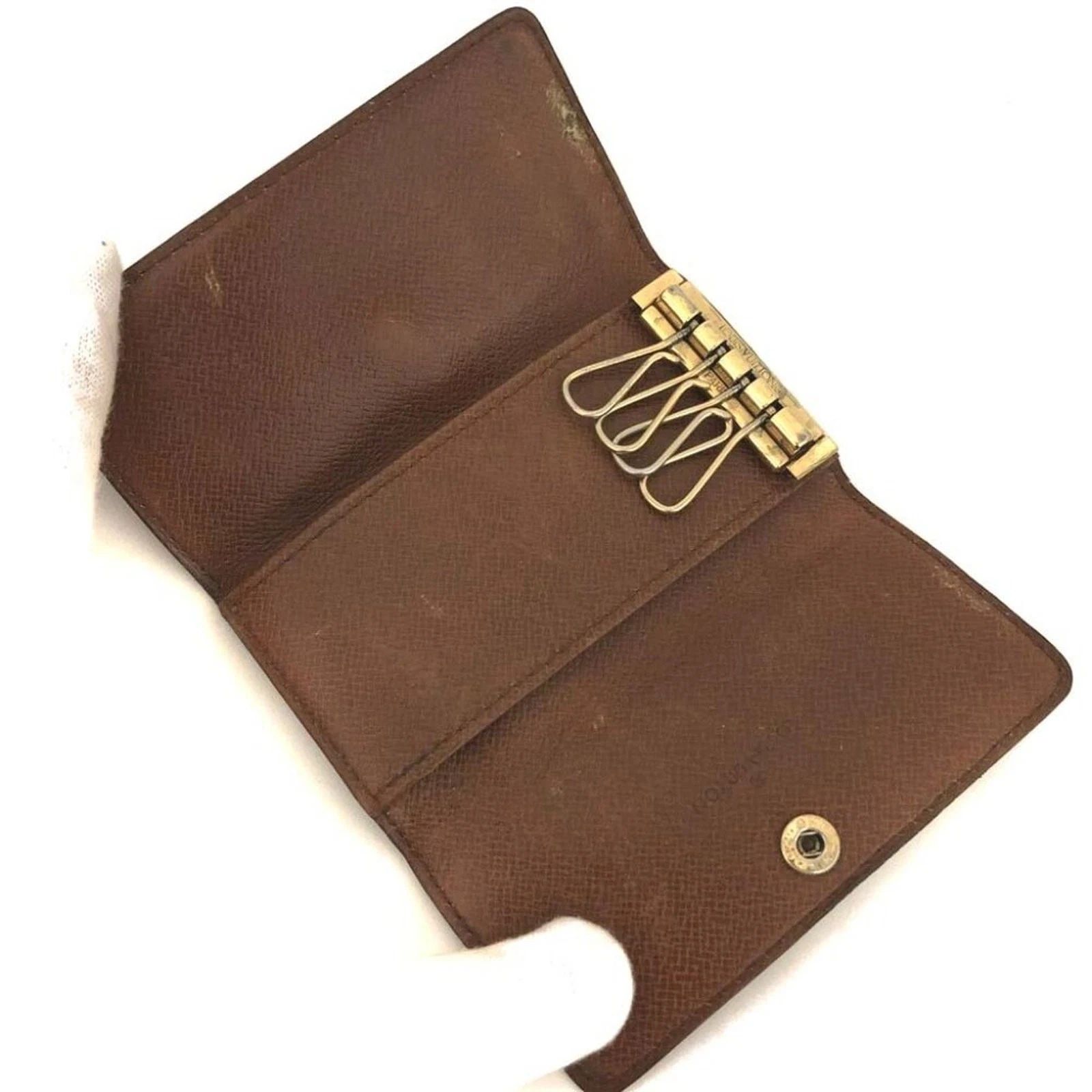 Louis Vuitton Monogram Multicles 4 Ring Key Case — photo 6