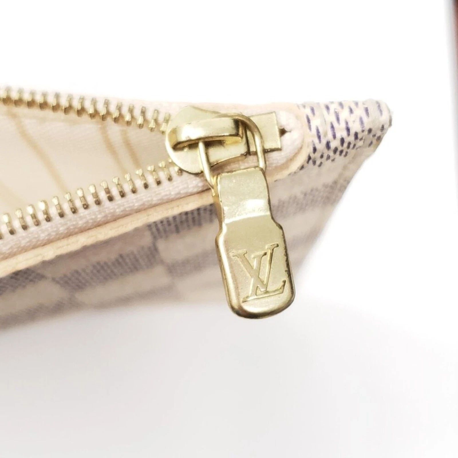 Louis Vuitton Neverfull Pochette Damier Azur Wristlet Clutch — photo 7