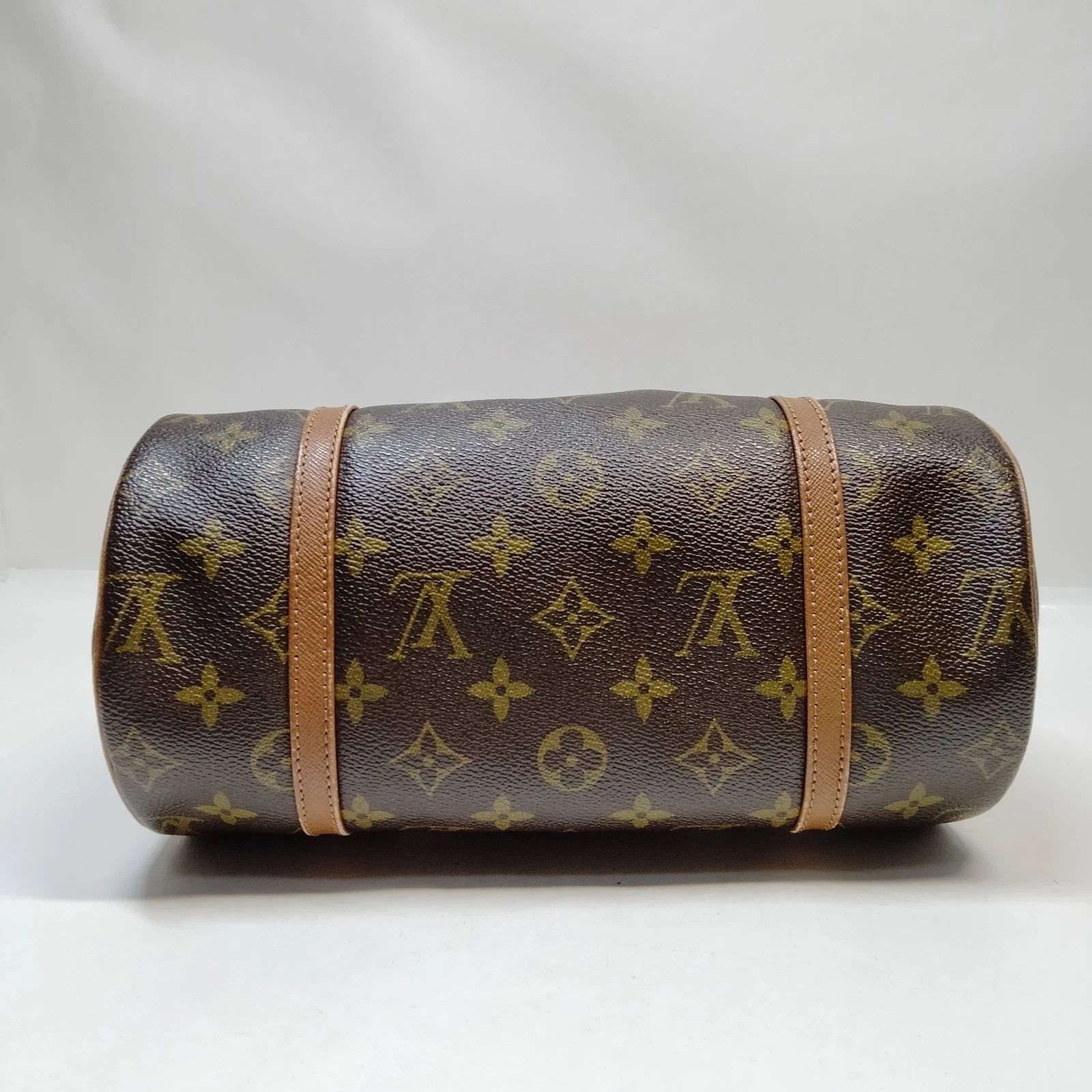 Louis Vuitton Papillon 26 Monogram Barrel Bag | Vintage LV Designer Handbag — photo 5