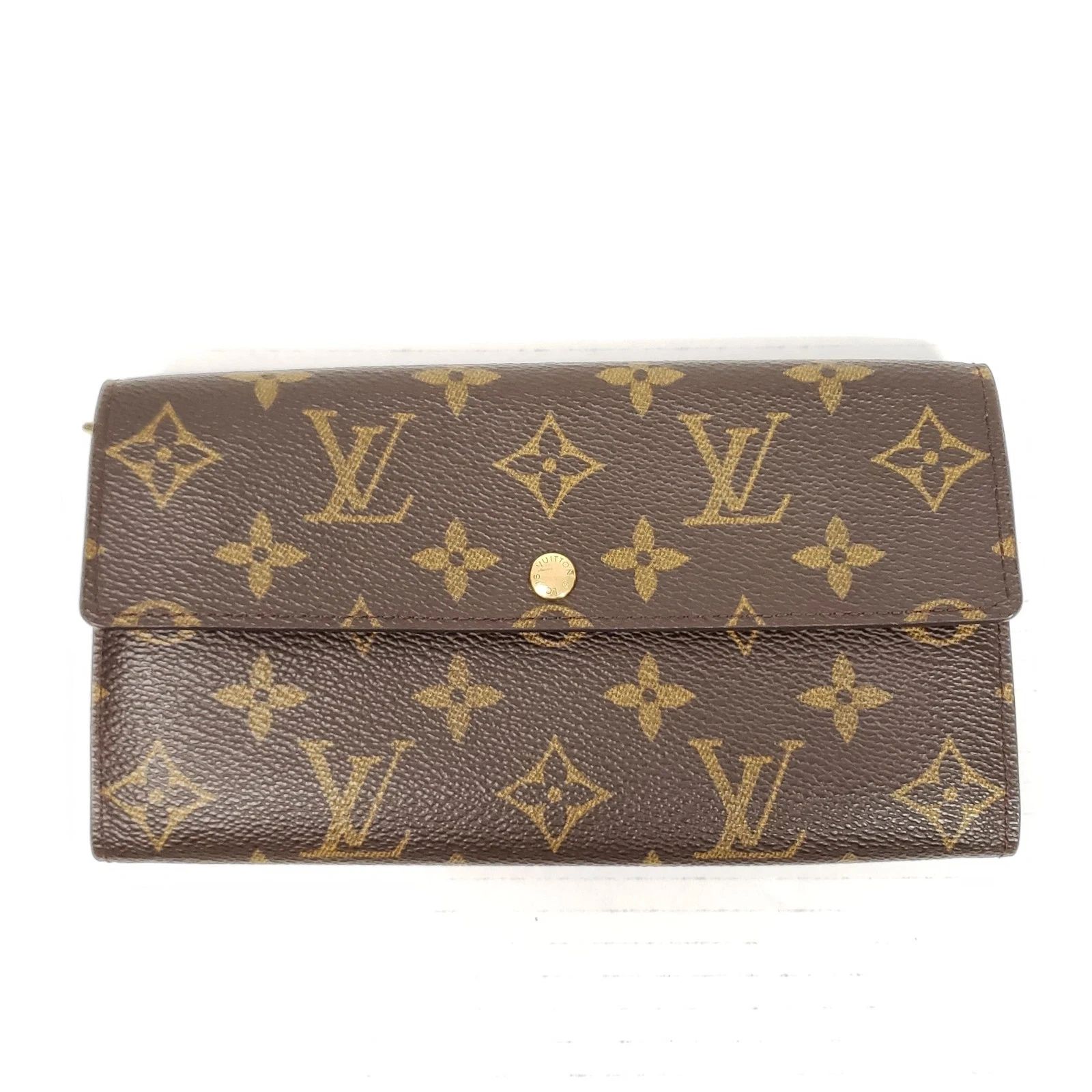 Louis Vuitton Sarah Bifold Monogram Wallet — photo 2