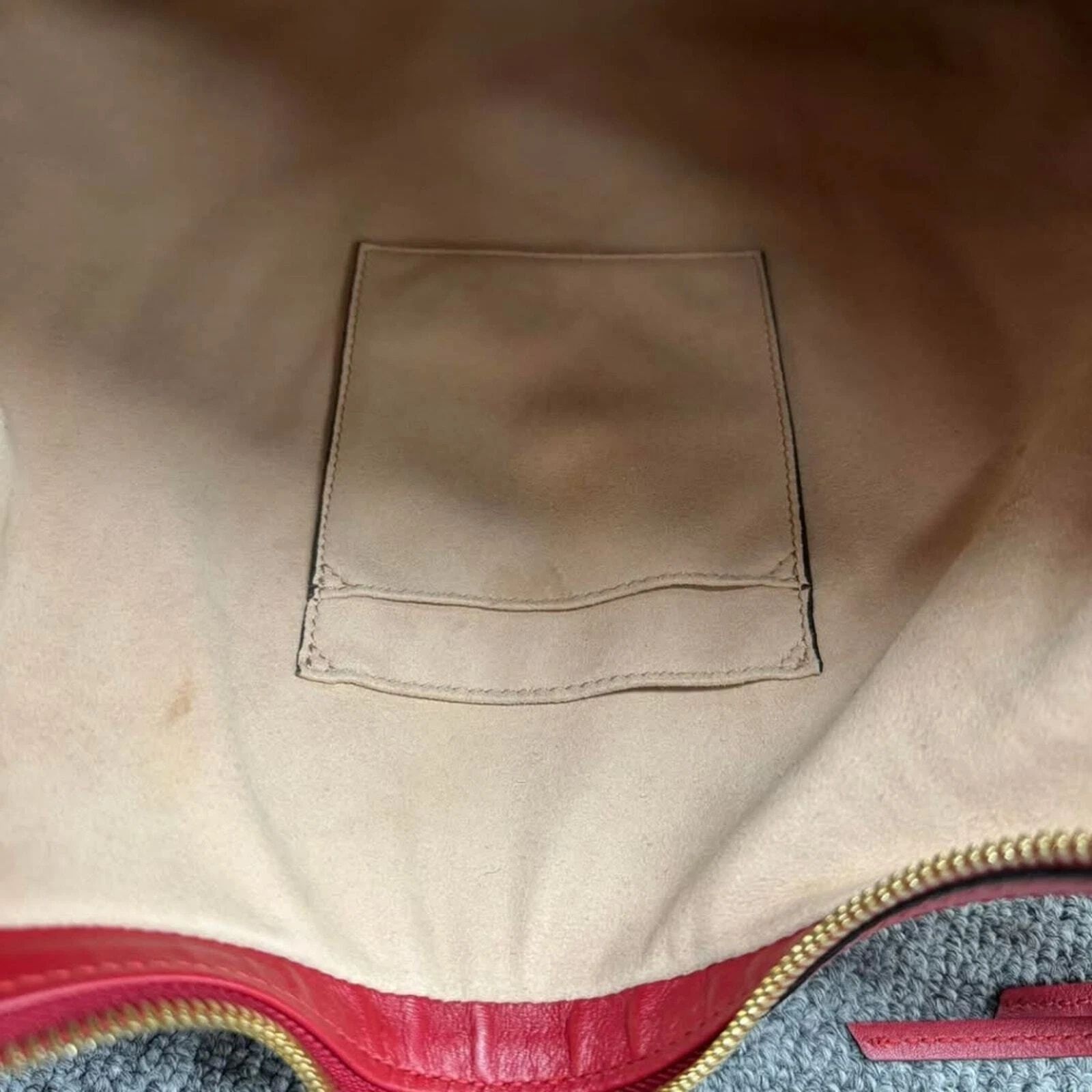 Gucci Embossed GG Leather Red Shoulder Designer Bag — photo 7
