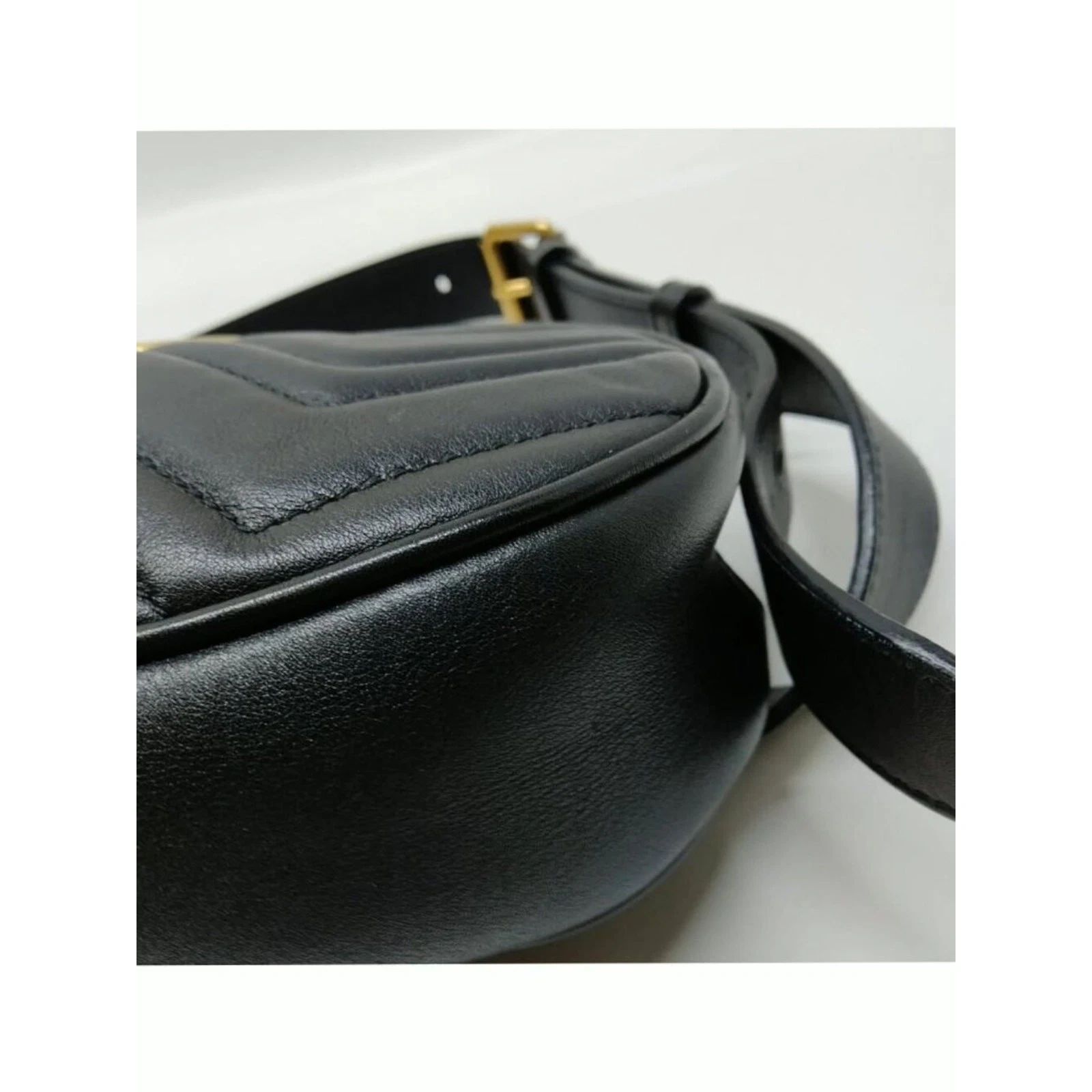 Gucci GG Marmont Belt Bag Black Leather Gold Logo — photo 6