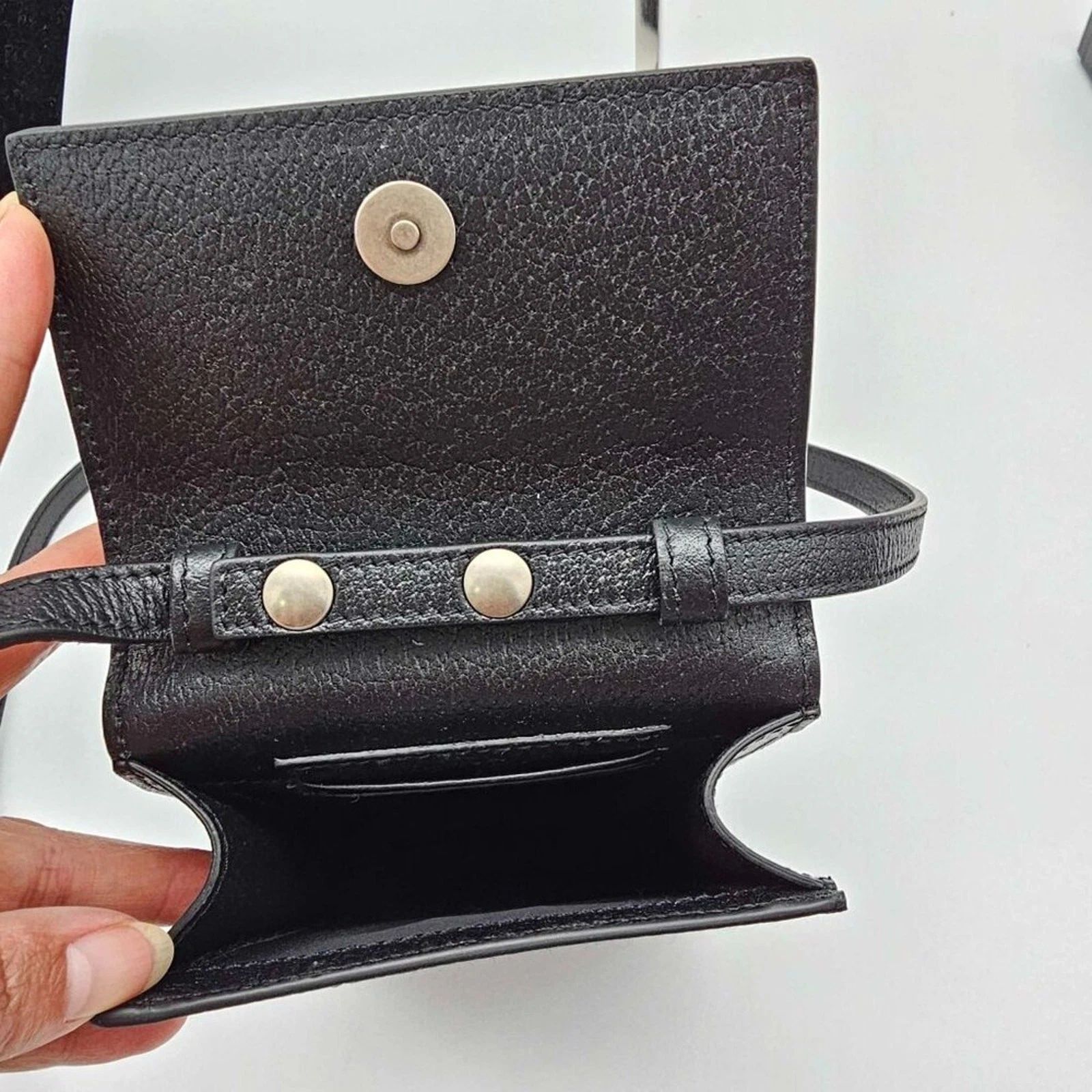 Gucci GG Supreme Mini Crossbody Bag Black Canvas Leather Luxury Small — photo 9