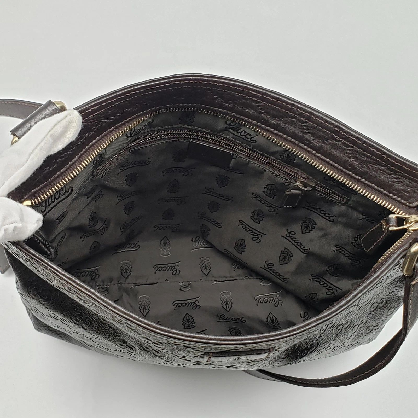 Gucci Guccissima Leather Shoulder Bag Black GG Embossed Tote Crossbody — photo 7