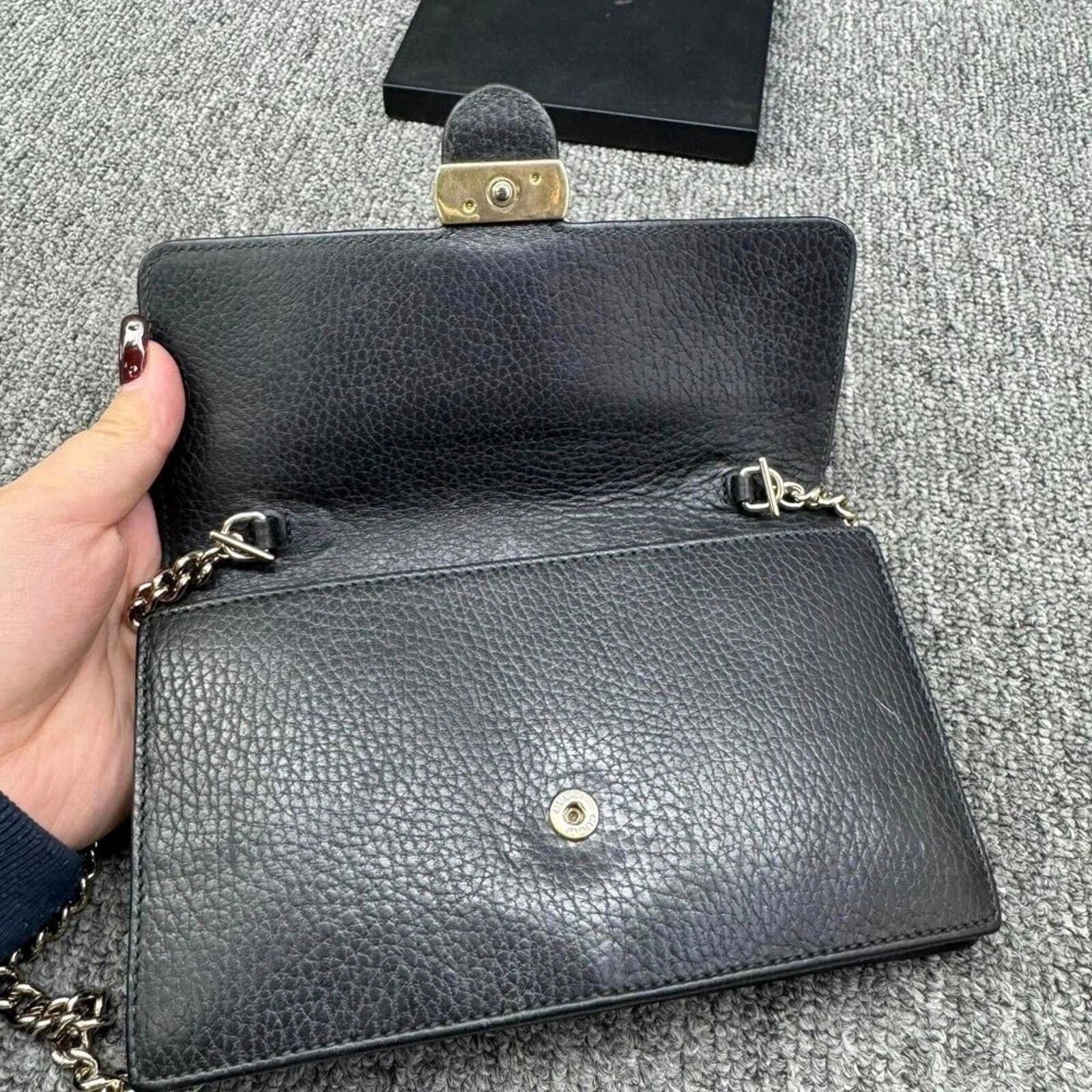 Gucci Soho Chain Crossbody Bag Black Pebbled Leather GG Logo LuxuryBag — photo 4