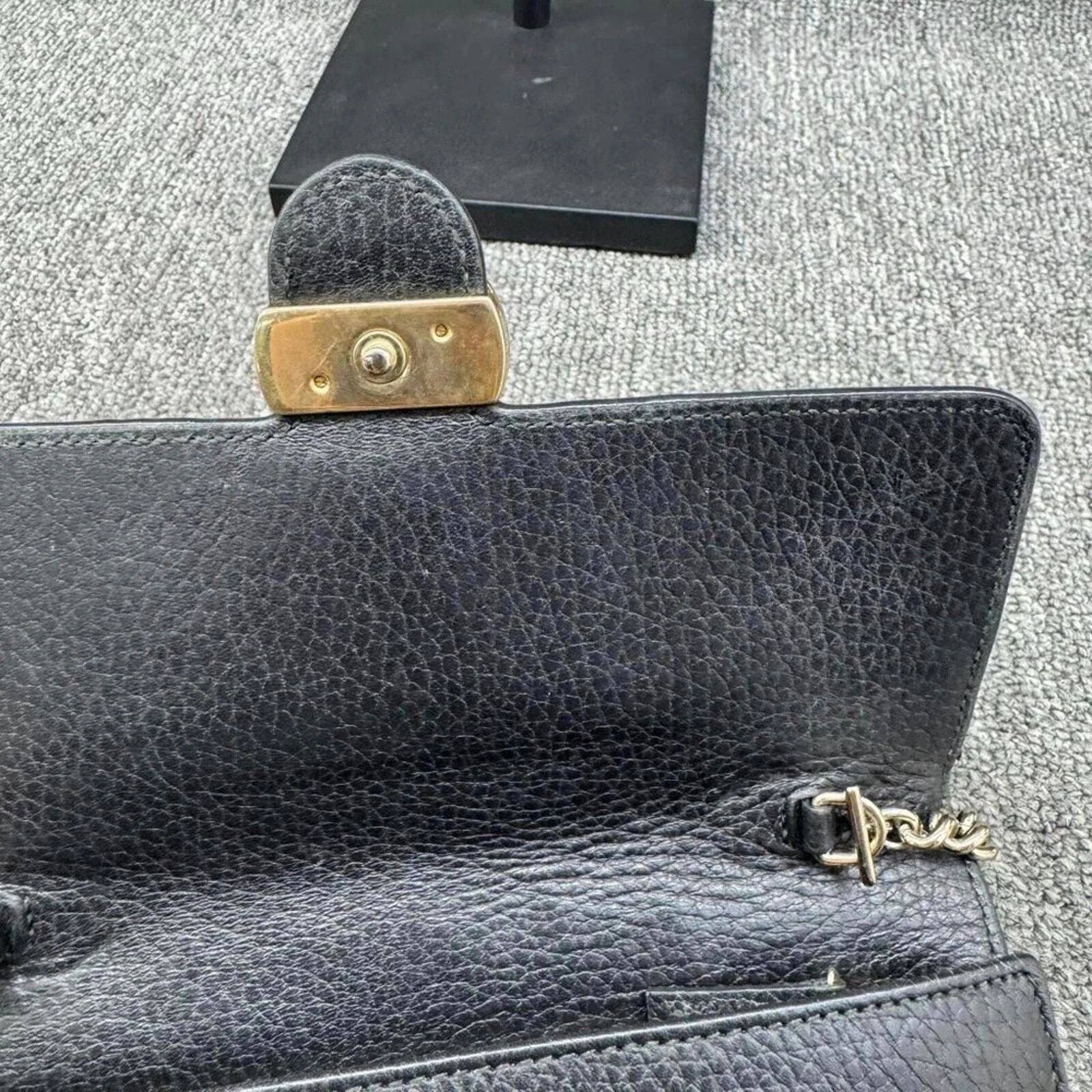 Gucci Soho Chain Crossbody Bag Black Pebbled Leather GG Logo LuxuryBag — photo 8