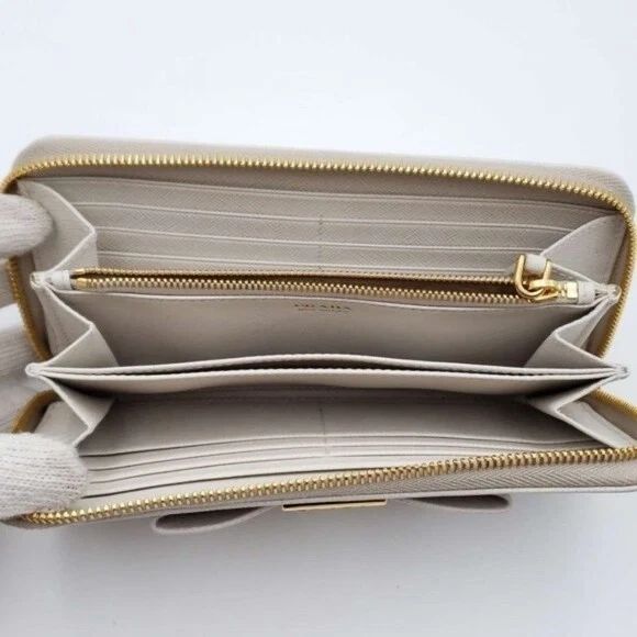 Prada Saffiano Fiocco Bow Zip-Around Wallet — photo 8