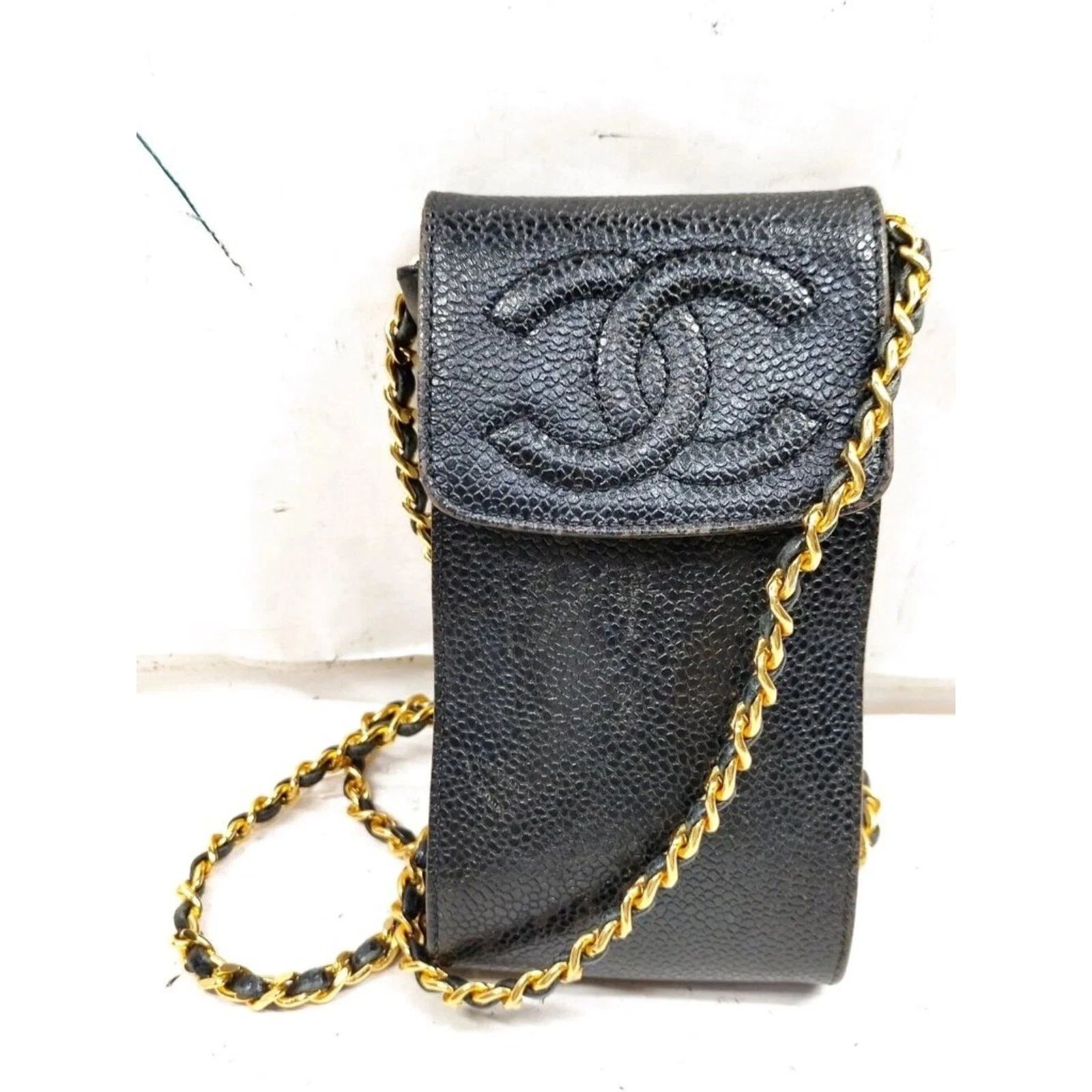 Chanel CC Logo Caviar Leather Phone Pouch Crossbody Bag — photo 2