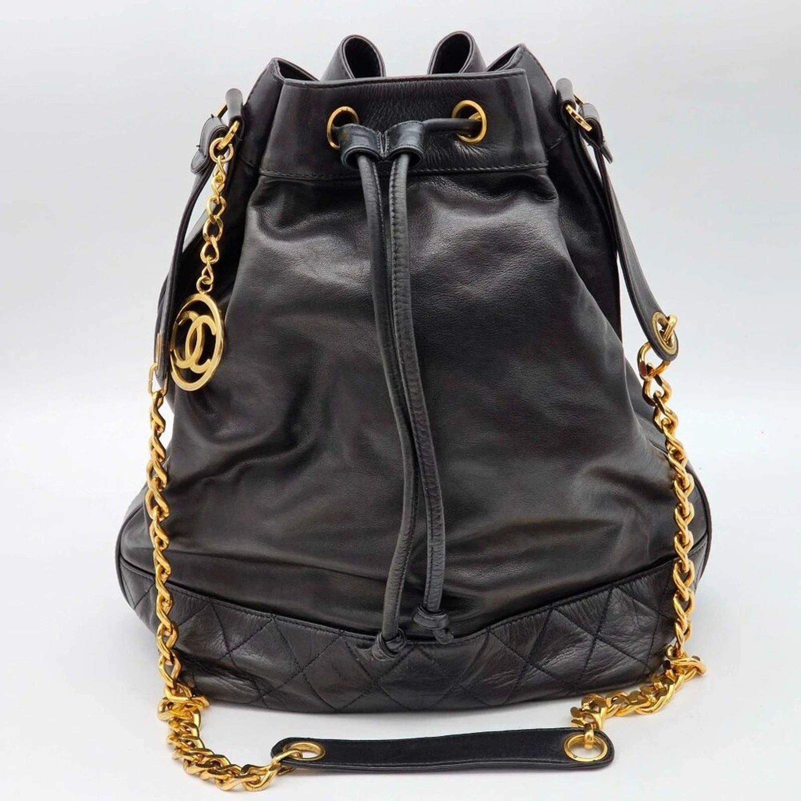 Chanel Authentic Chanel Drawstring Bucket Bag Black Leather Gold Chain CC Logo — photo 2