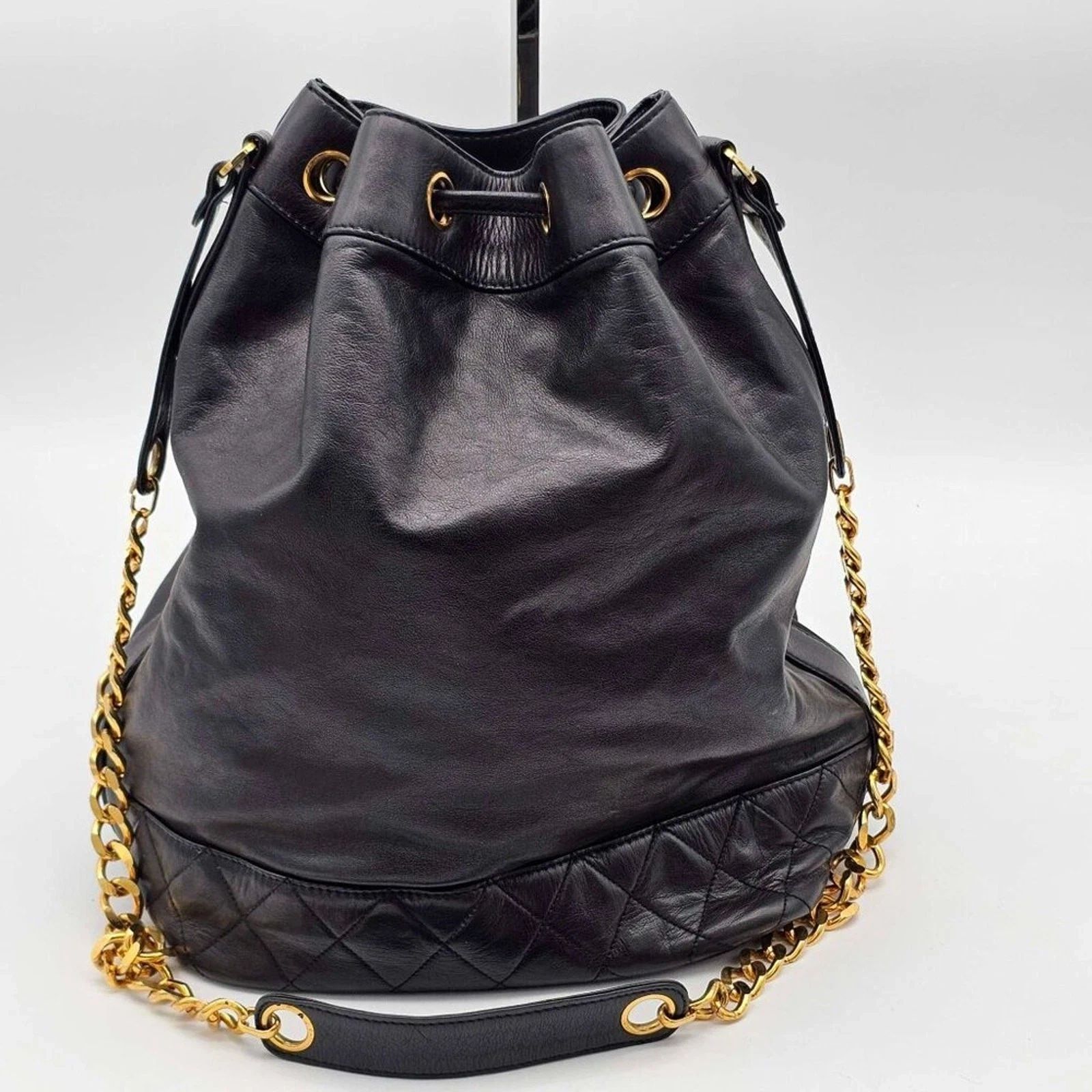 Chanel Authentic Chanel Drawstring Bucket Bag Black Leather Gold Chain CC Logo — photo 3