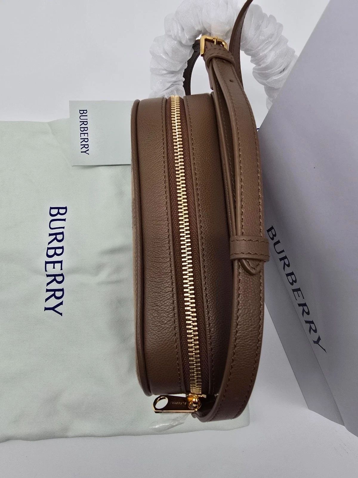 Burberry Vintage Check Brown Camera Bag NWT — photo 5
