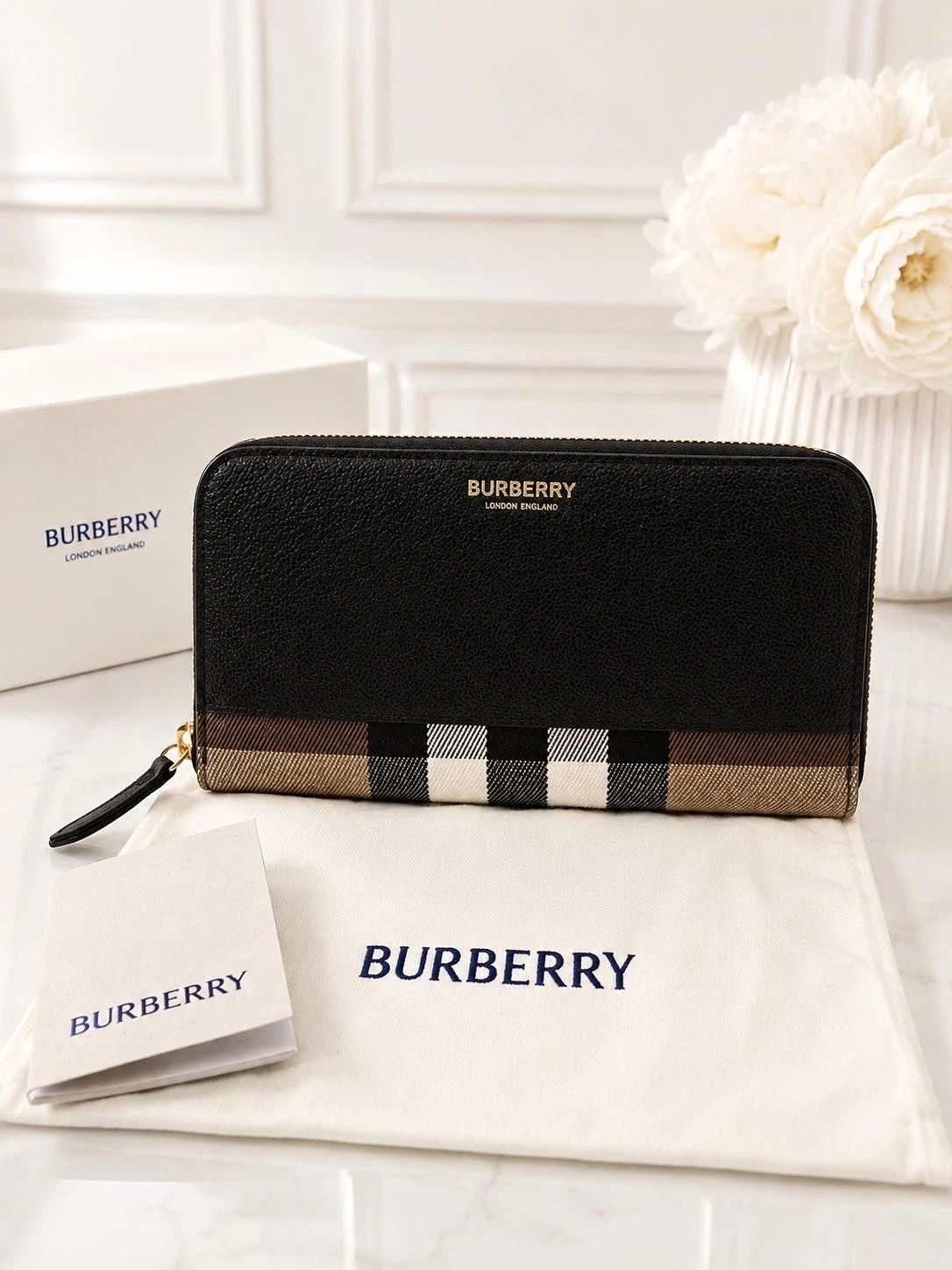 Burberry Black House Check Zip Wallet