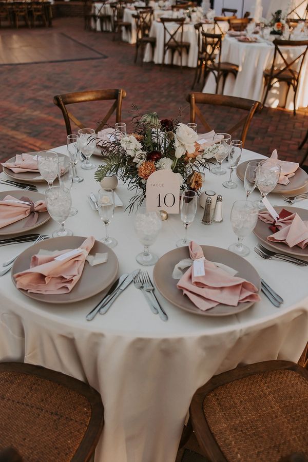 SUNSET WEDDING
Cypress Grove Estate House