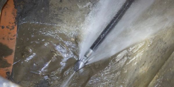 Drain unblocking with a water jet in Southport.