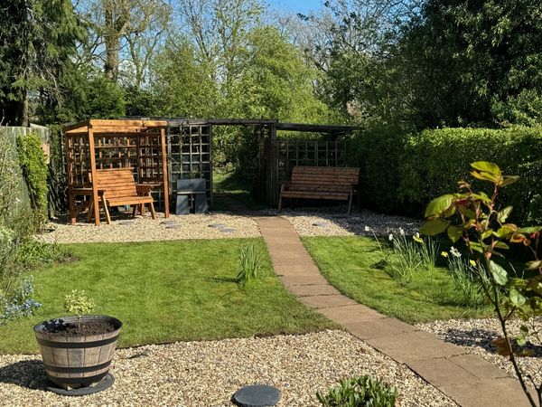 Gravel landscaping in Barby