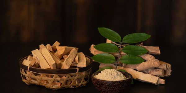 Sandalwood & Sandalwood Powder
