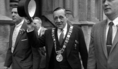 Dublin Mayor Robert Briscoe visits New York City.