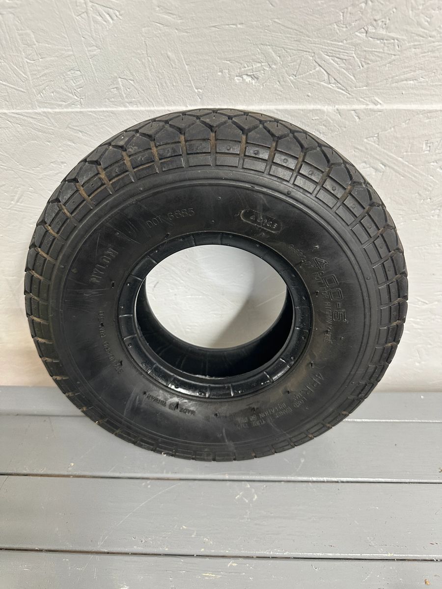 Rascal 850 Tyre