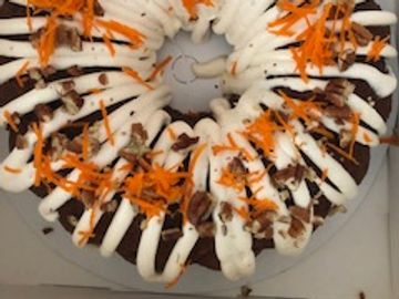 Vegan bundt  carrot cake