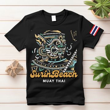 Surin Beach Thai Saka black tshirt 
Colour print.
Thai flag on arm 
