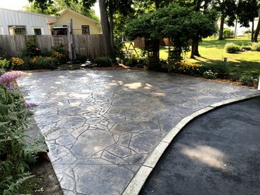 Custom decorative stamped and colored concrete patio in Mansfield, Ohio