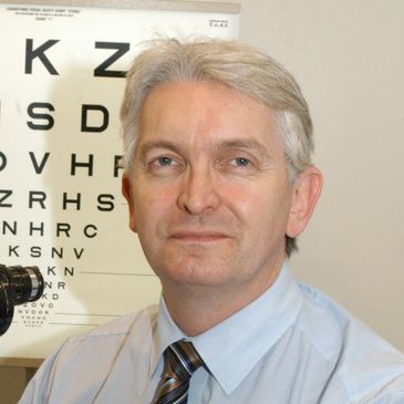 Professor Ian Pearce
Ophthalmologist Liverpool
Cataract
AMD
Macular Hole
Retinal Expert