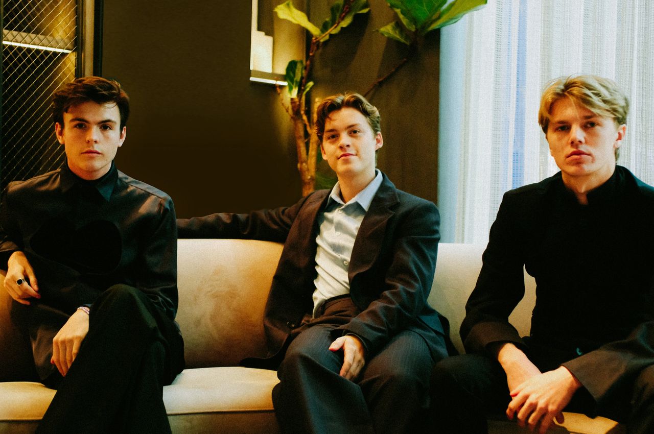 New Hope Club Shares Inspiration for '.H' & 'Walk it Out