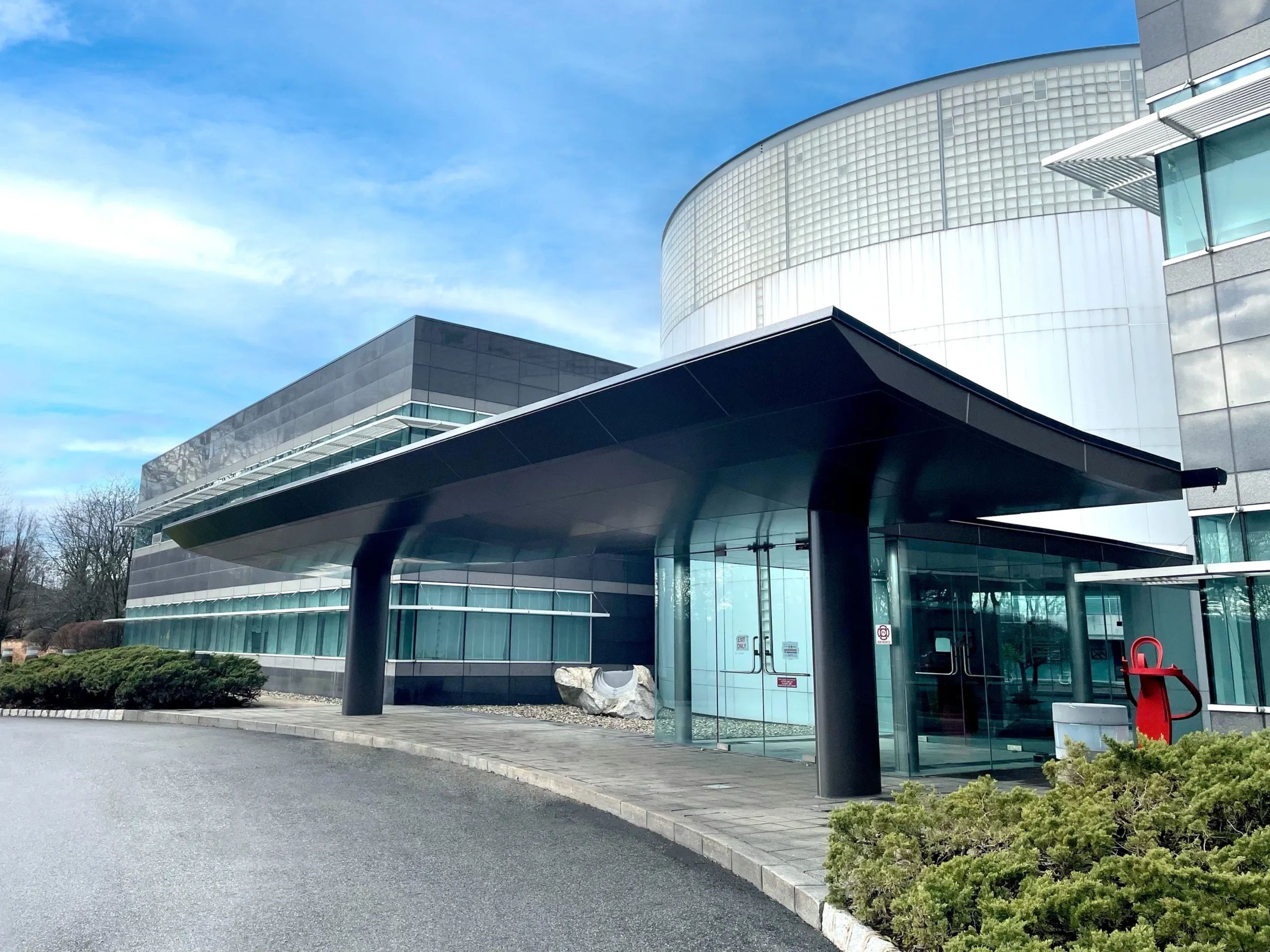 Kyocera (Fairfield, NJ)