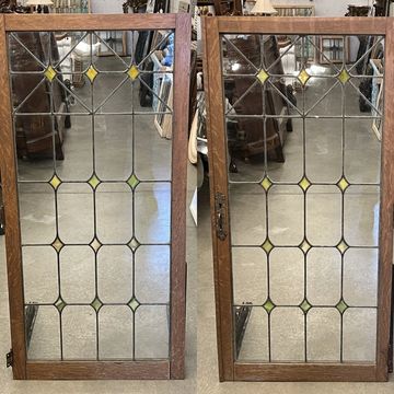 Set of 4 leaded glass quarter-sawn oak cabinet doors with japanned finished hardware