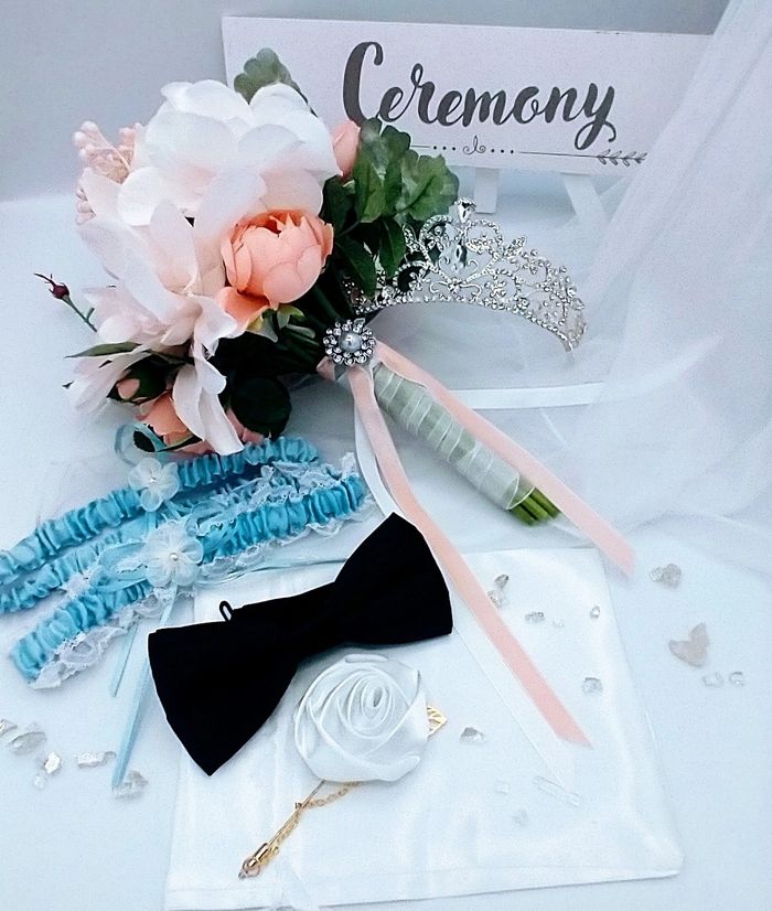 Some of the items included in your 21 piece bridal accessory kit.