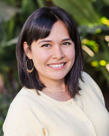 Cienna Palos, therapists and psychologists in Long Beach & Newport Beach | Provia Psychology