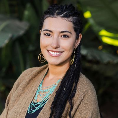 Leslie Fernandez, therapists and psychologists in Long Beach & Newport Beach | Provia Psychology