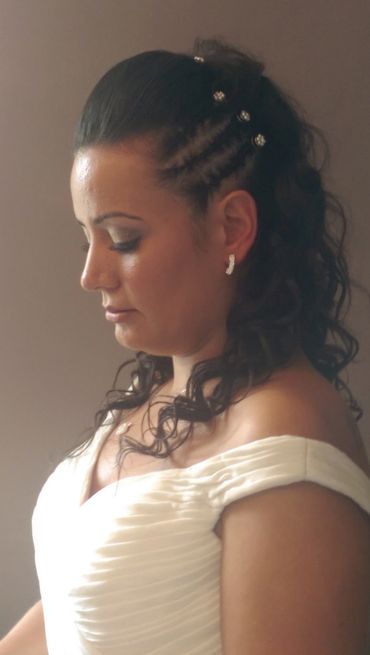 Bridal hair mobile service