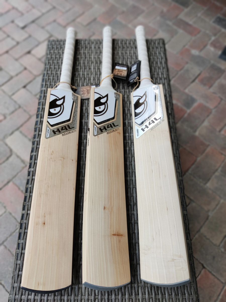 Hell4Leather Hattori Devil Cricket bat