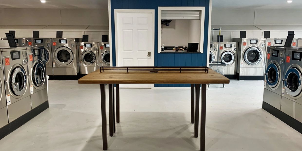 Spinners Laundromat Coin Laundry Ozark, Missouri