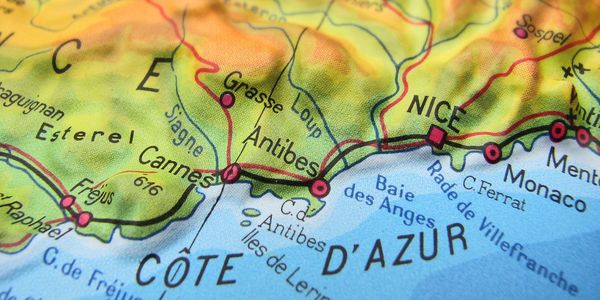 Property valuation is obligatory to garante good property investment on the French Riviera. 