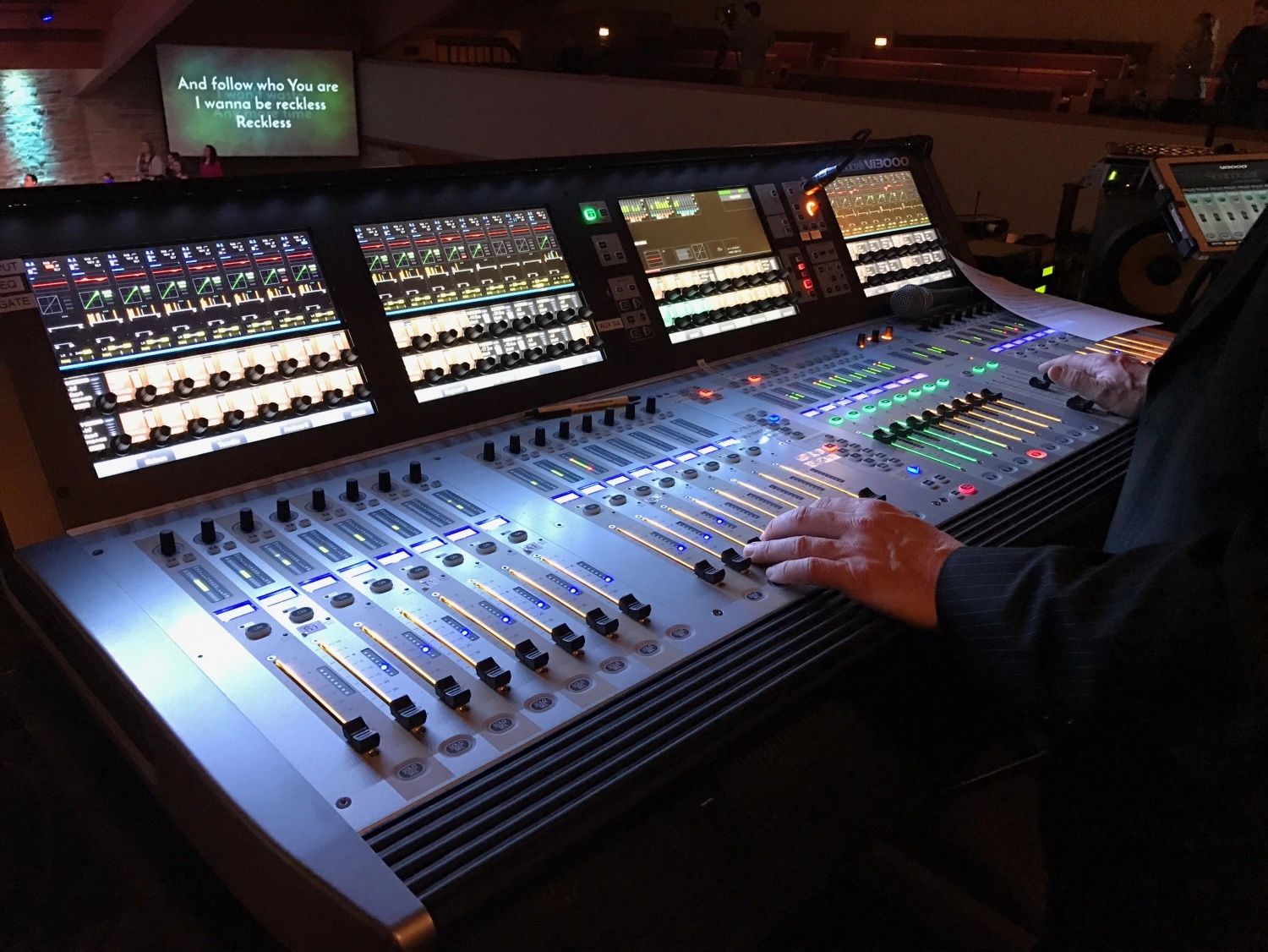 iPro Audio Visual & Lighting Inc.