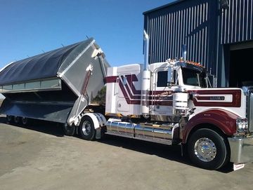 Tippers, Tipper truck, Bulk haulage, Haulage, heavy haulage 