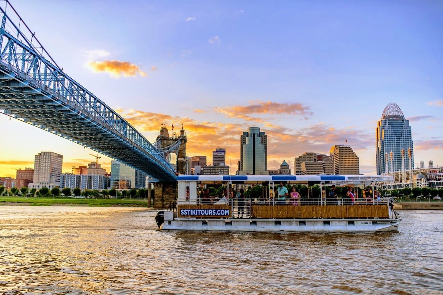 riverboat cruises in cincinnati ohio